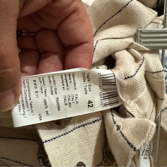 Peserico
pinstriped linen cropped trousers (17) - Picture 9 of 9